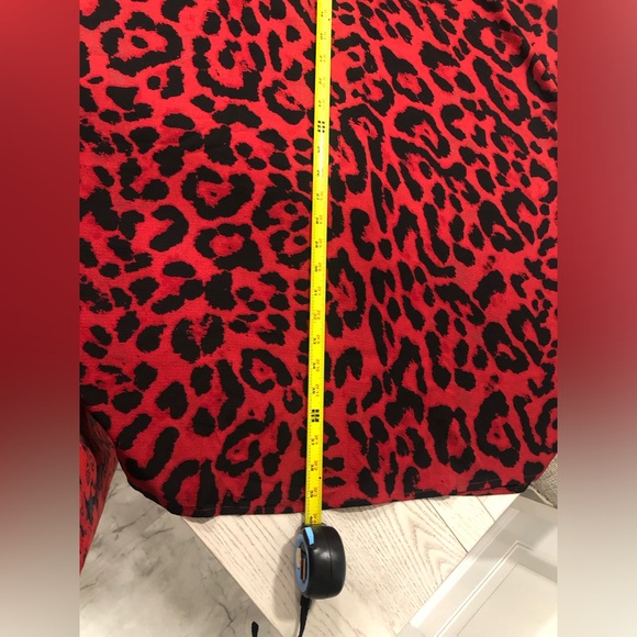 Emery Rose short sleeve , red leopard dress,  Size 5X (size equivalent 22) - Picture 5 of 7